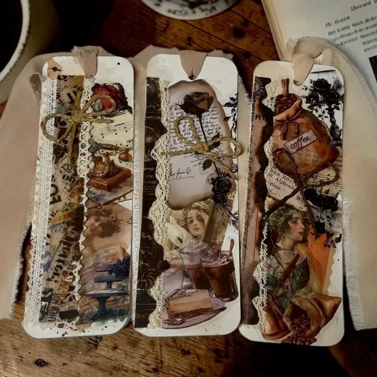 Thumbnail 11 of Premium Art – Bookmarks | Collage