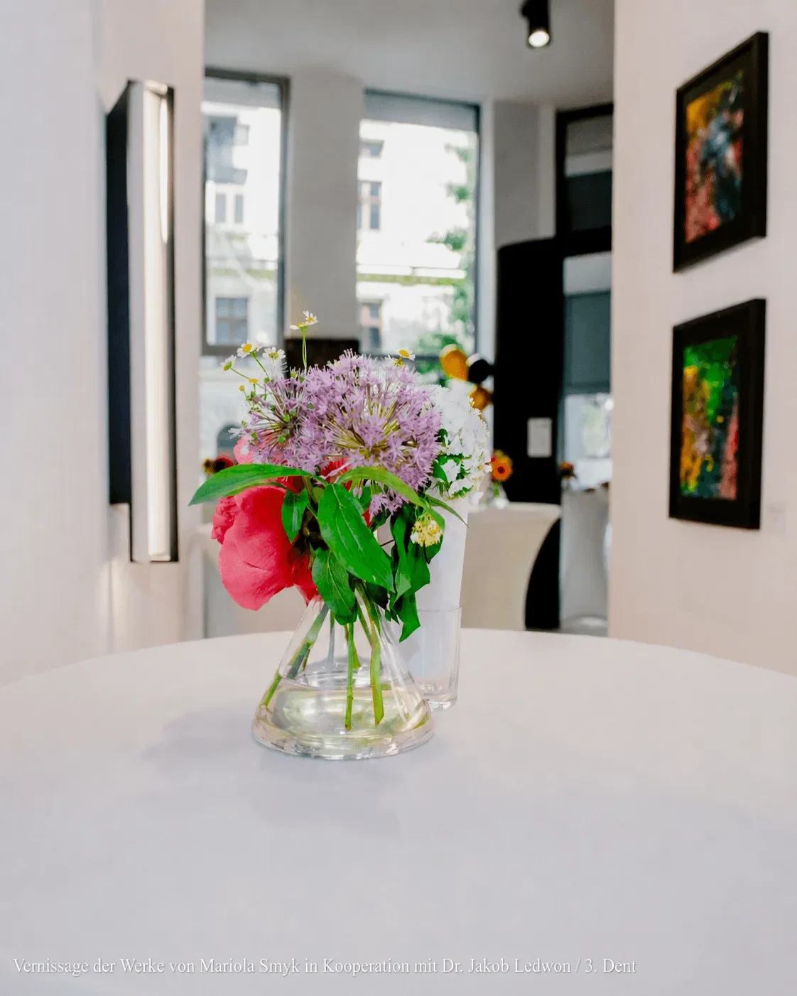 Assortment of Acrylic Art, Pouring Artwork, Textile Design Products, Apaszki Scarves, and Pareo in Gallery Showcase