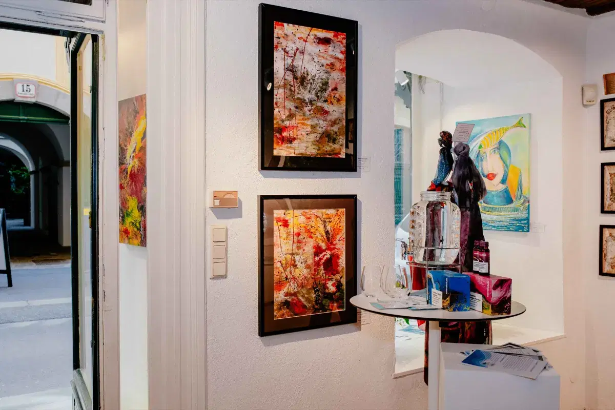 Artwork Image 13 of artwork