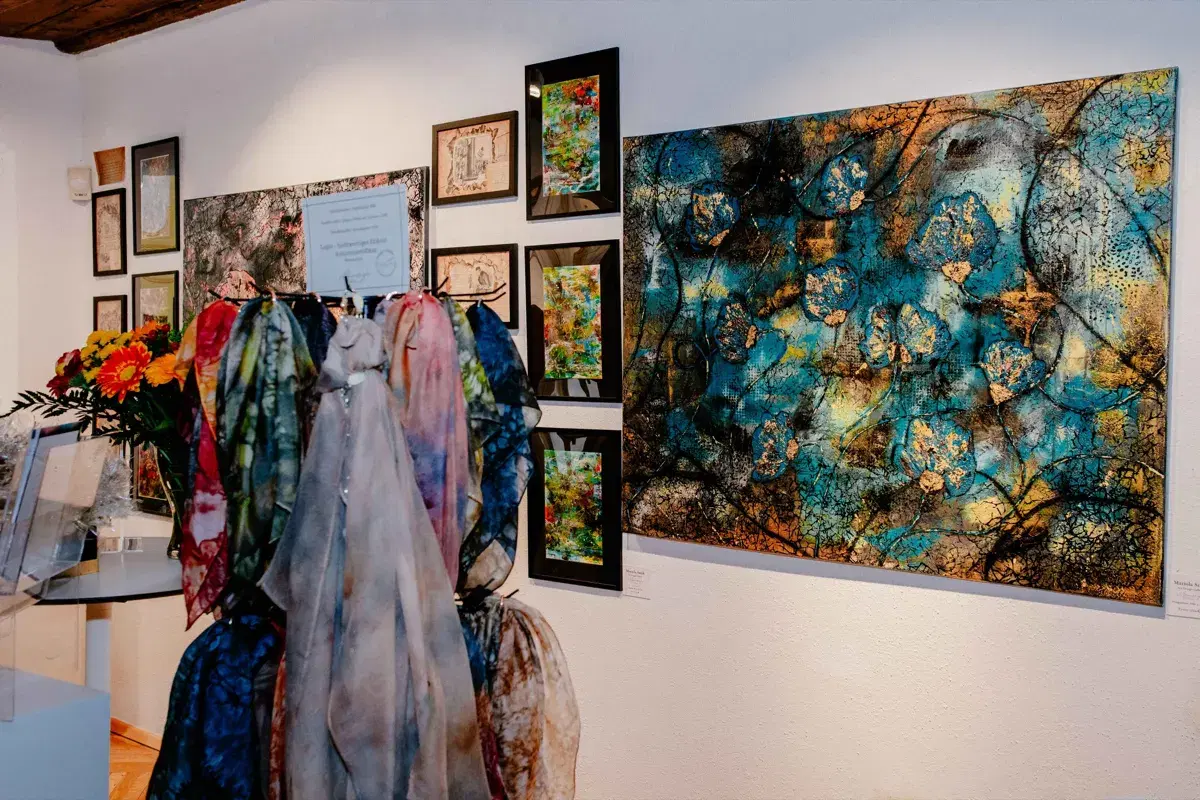 Artwork Image 2 of artwork